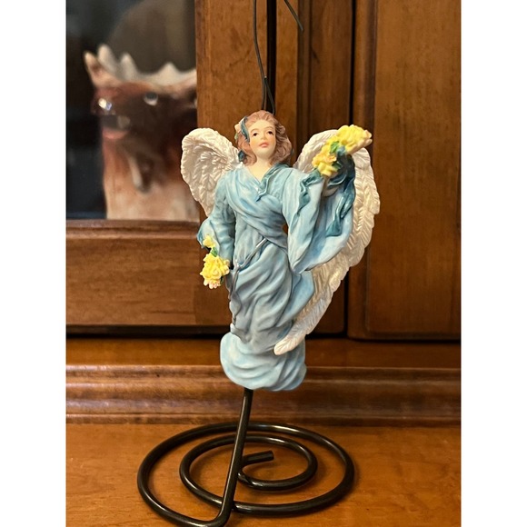 Vintage Hallmark Easter Joyful Angel Ornament - Picture 2 of 5